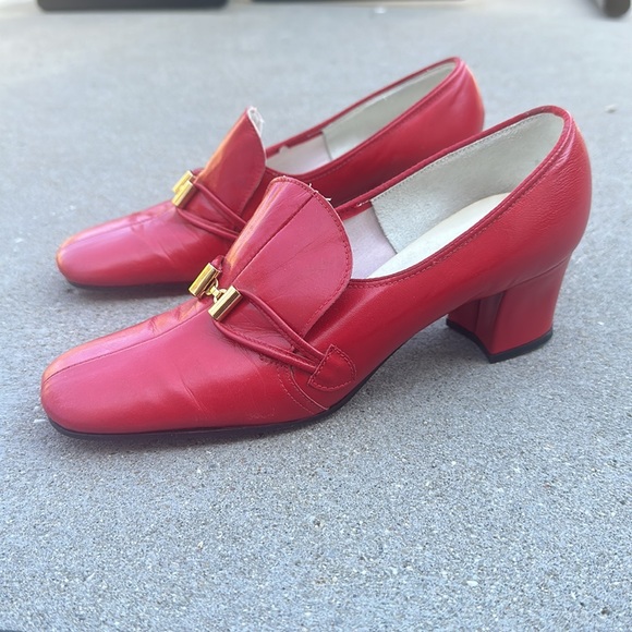 Vintage Red heel loafer - Picture 3 of 8